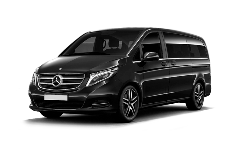 Luxury Mercedes V-Class VIP Van for Umrah, Hajj, and airport transfers in Saudi Arabia by Mashaer Fleet
